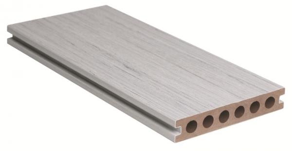 Plastique composite en bois massif de co-extrusion pour terrasse extérieure WPC Decking Board