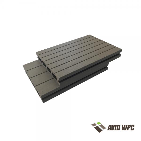Decks para exteriores oco WPC ecologicamente corretos decks compostos de plástico de madeira